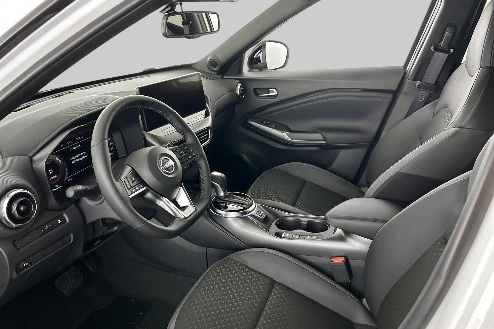 Nissan Juke iso kuva 2
