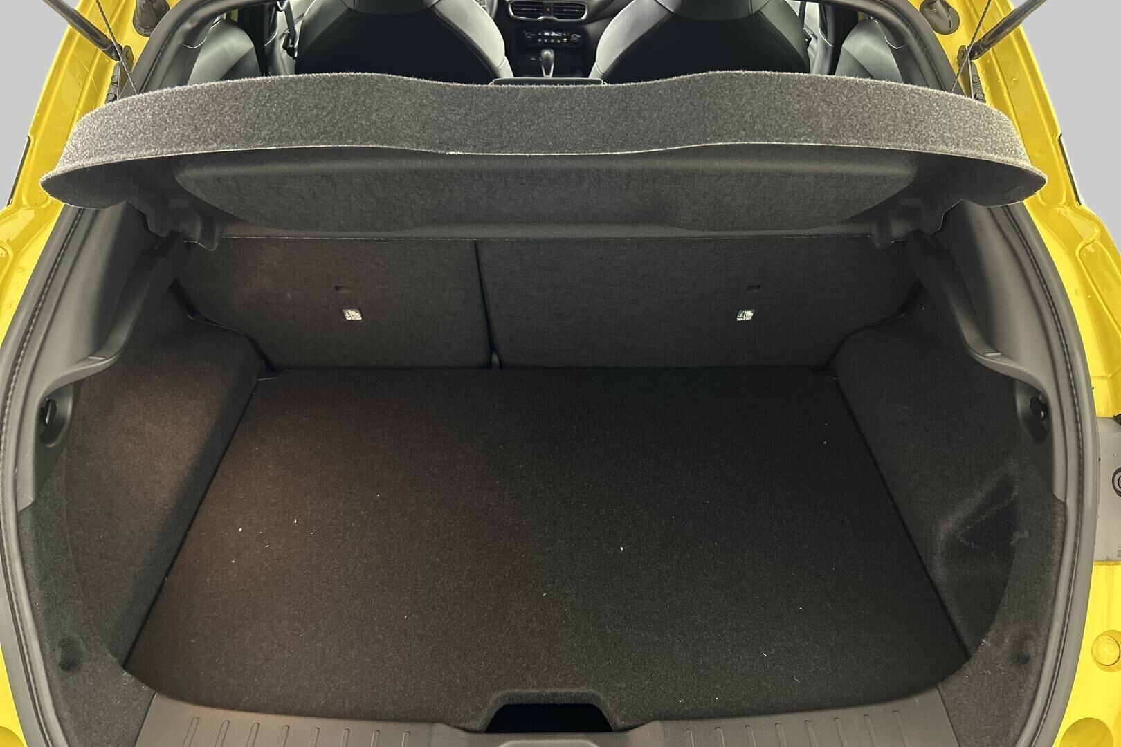 Nissan Juke iso kuva 12