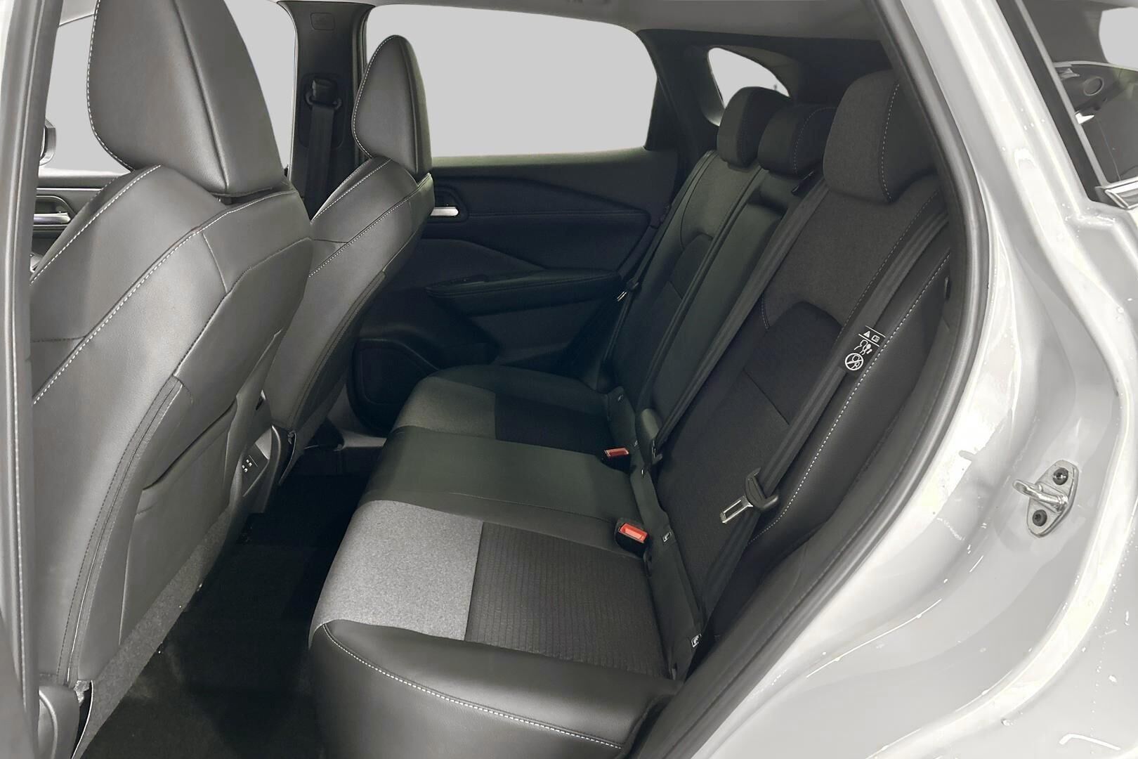 Nissan Qashqai iso kuva 9