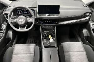 Nissan X-Trail esikatselu 10