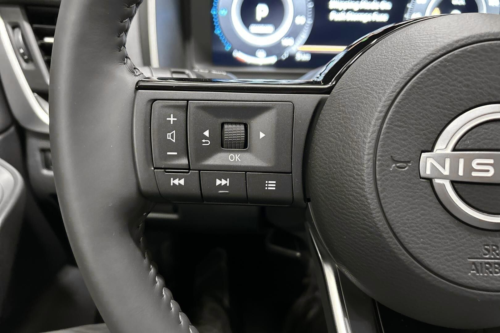 Nissan Qashqai iso kuva 18