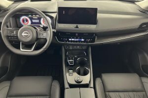 Nissan X-Trail esikatselu 13