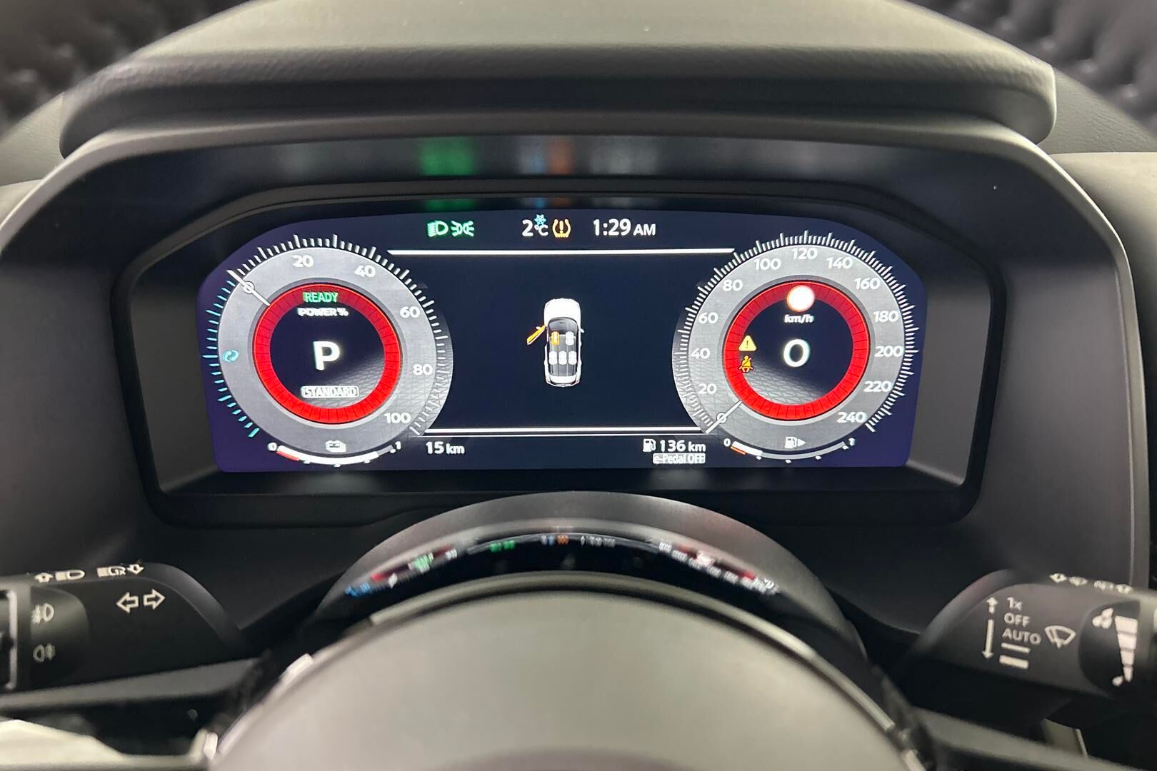 Nissan X-Trail iso kuva 15