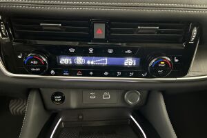 Nissan X-Trail esikatselu 18