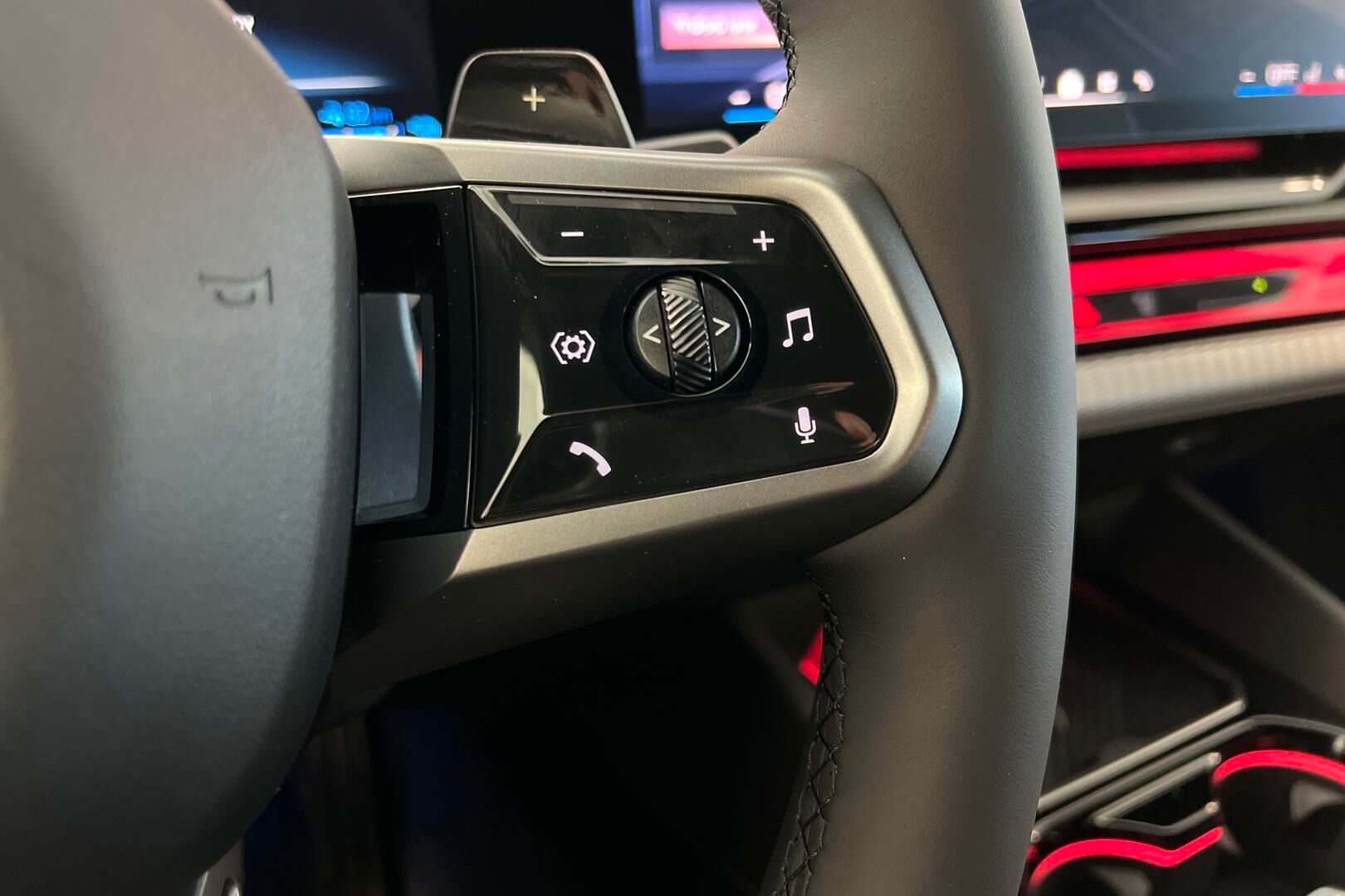 BMW 5-sarja iso kuva 16