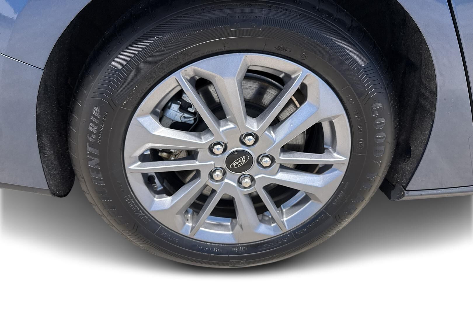 Ford Focus iso kuva 12