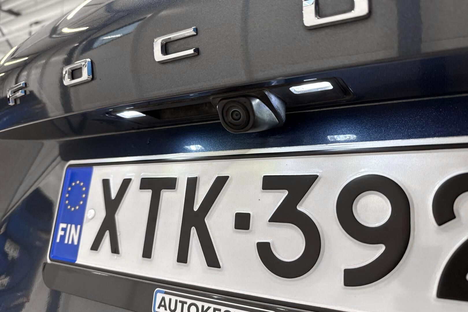 Ford Focus iso kuva 16