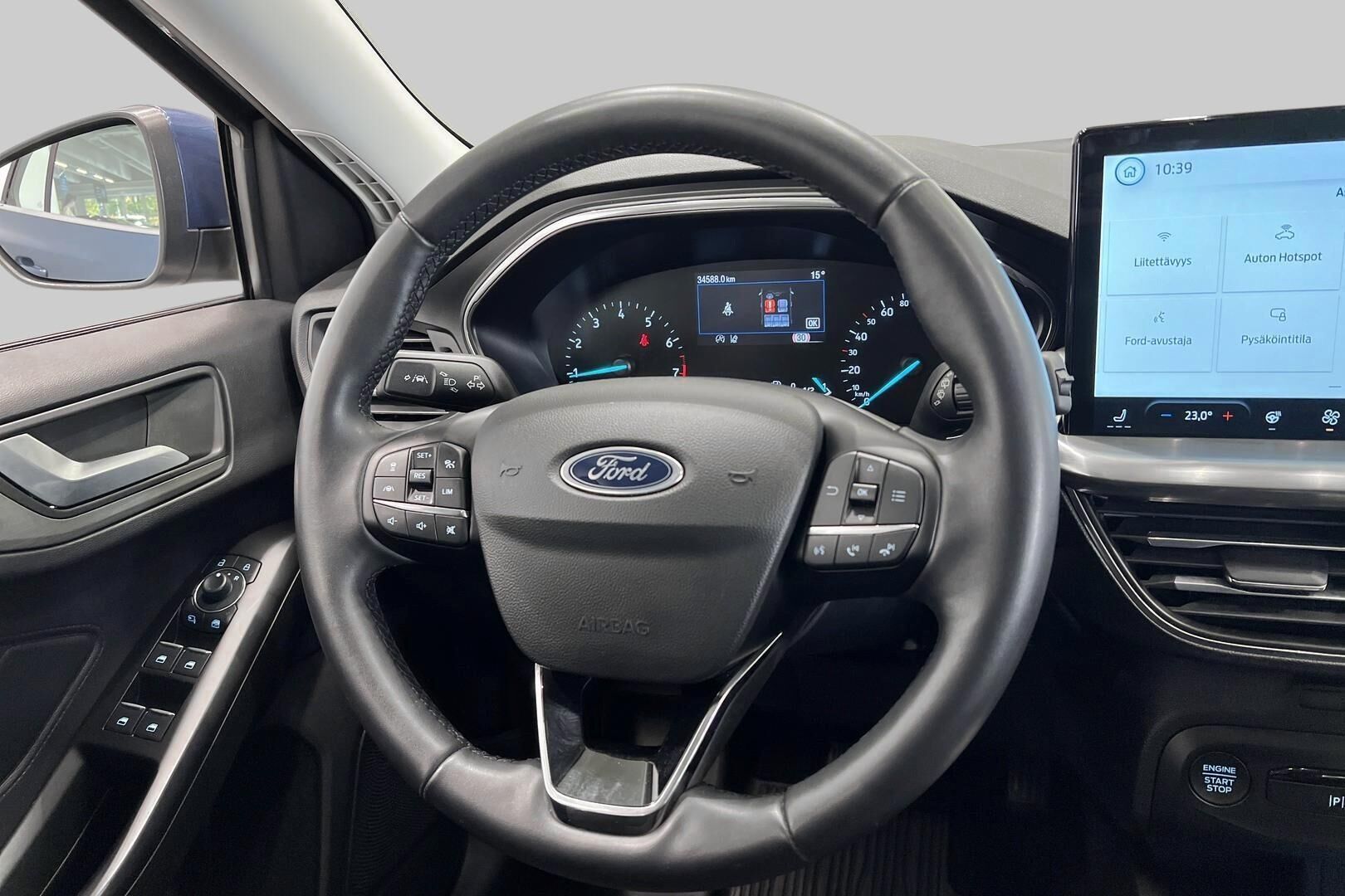 Ford Focus iso kuva 33