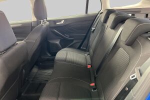 Ford Focus esikatselu 17