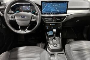 Ford Focus esikatselu 10