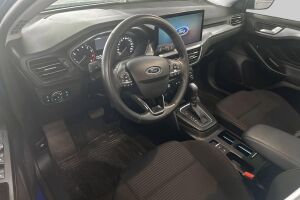 Ford Focus esikatselu 2