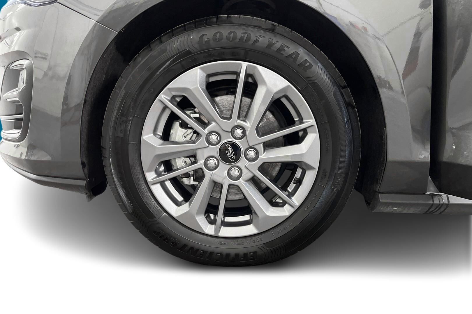 Ford Focus iso kuva 13