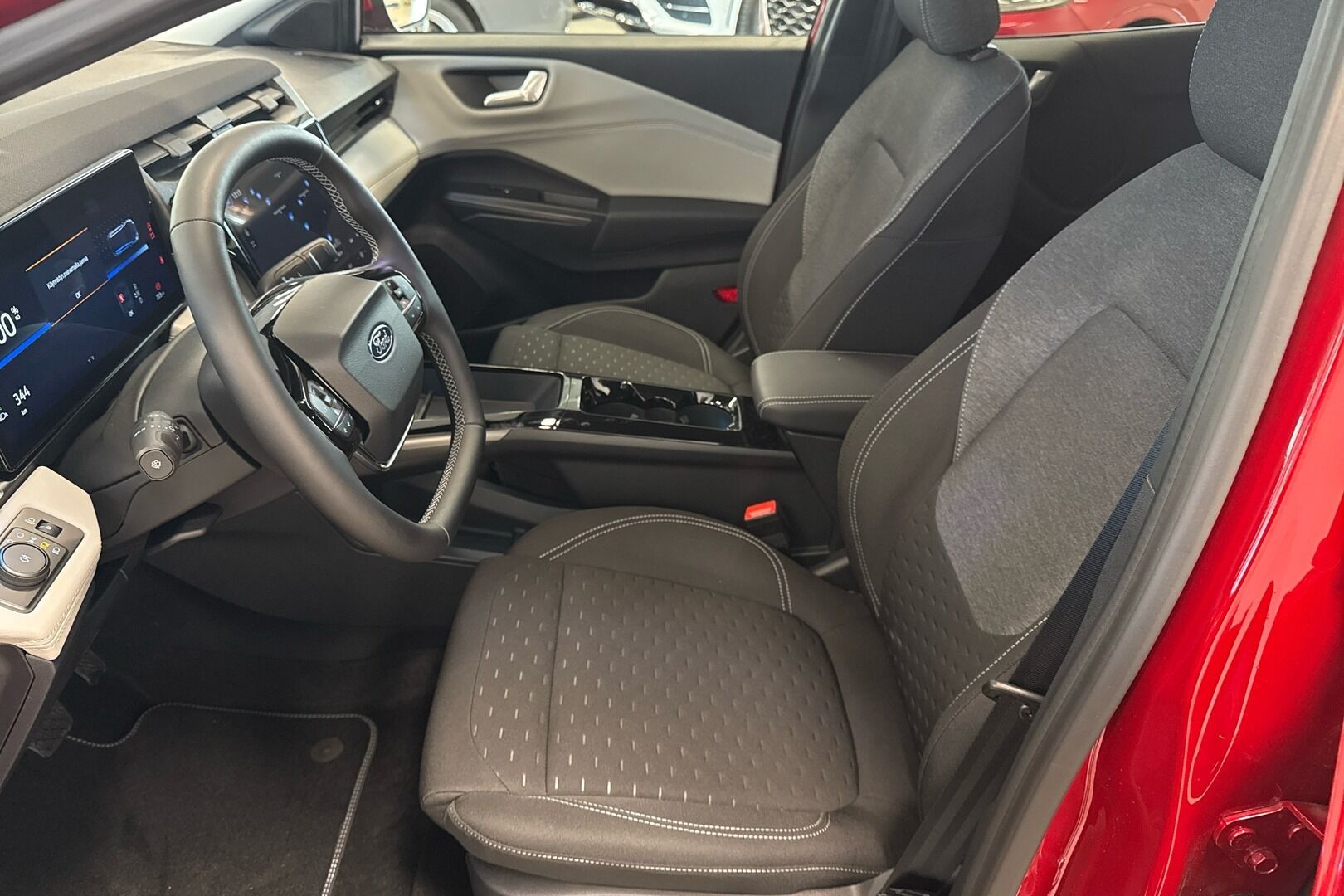 Ford Puma Gen-E iso kuva 10