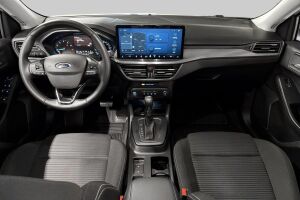 Ford Focus esikatselu 10
