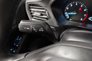 Ford Focus esikatselu 18