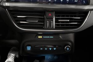 Ford Focus esikatselu 32