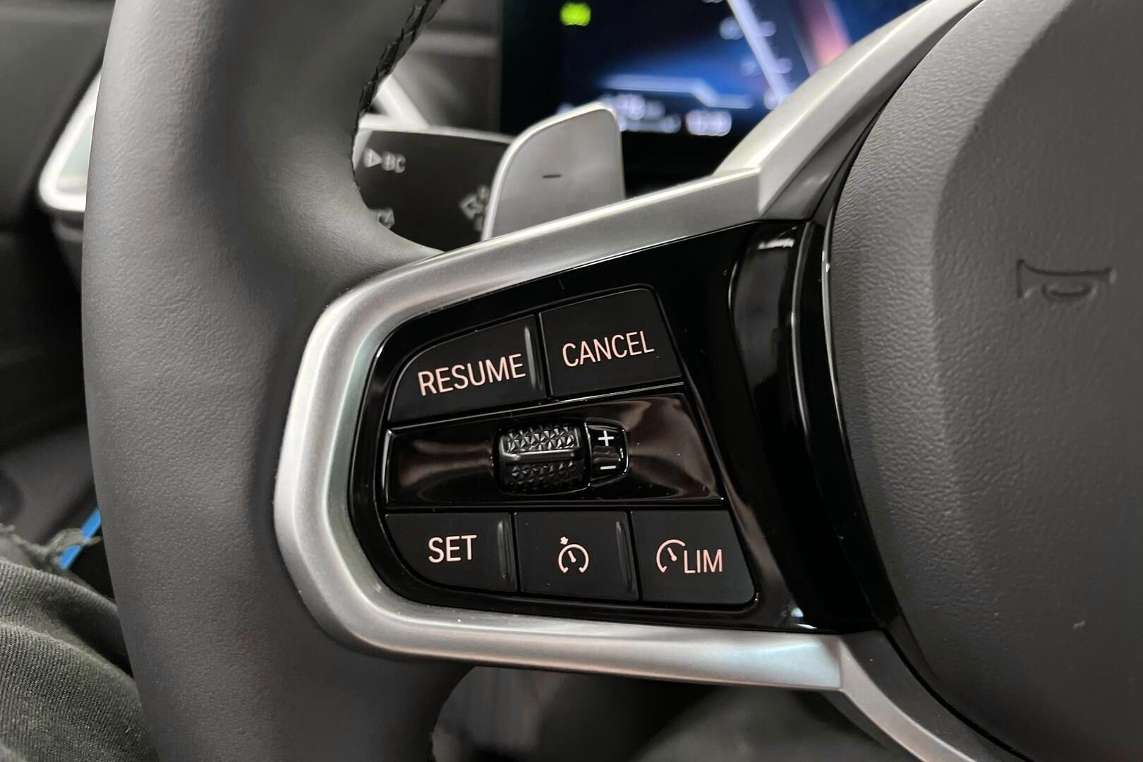 BMW 3-sarja iso kuva 19