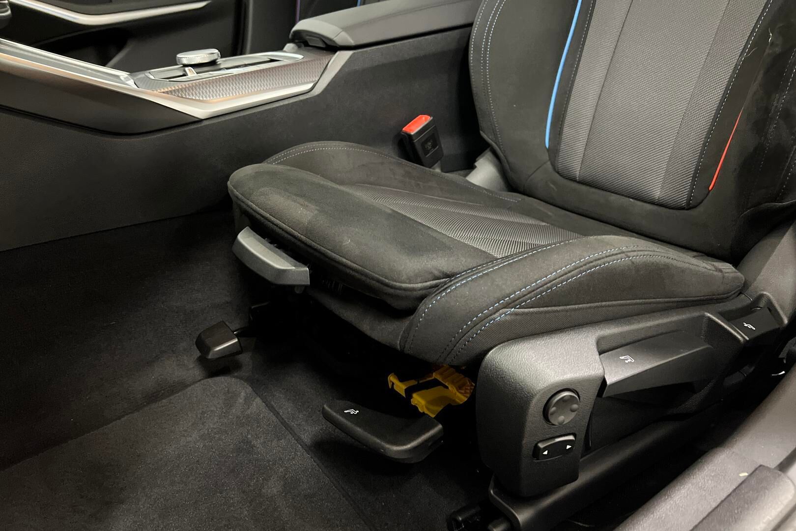 BMW 3-sarja iso kuva 22