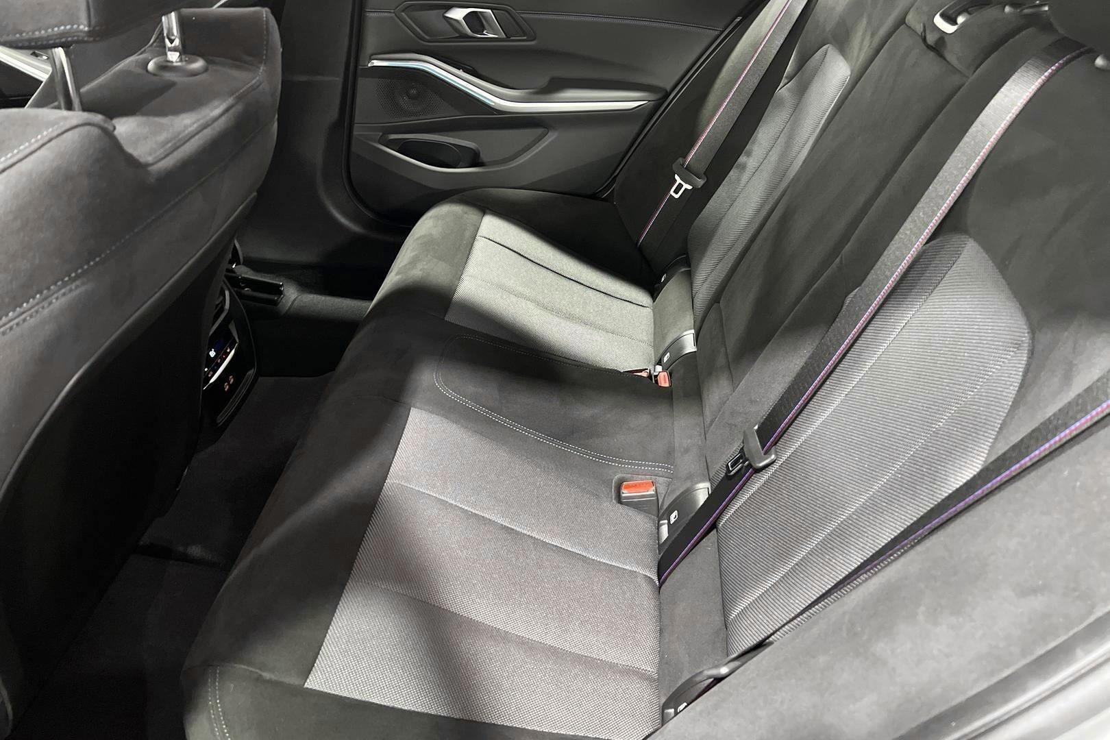 BMW 3-sarja iso kuva 8