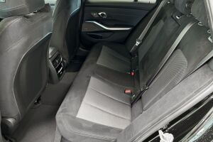 BMW 3-sarja esikatselu 7