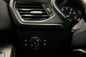 Ford Focus esikatselu 30