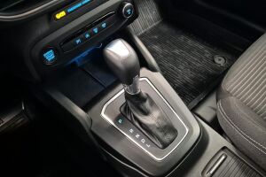 Ford Focus esikatselu 14