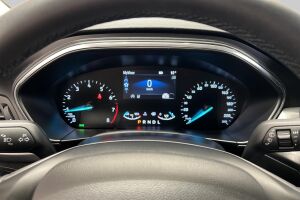 Ford Focus esikatselu 35