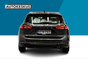 Ford Focus esikatselu 32