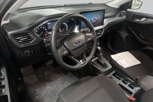Ford Focus esikatselu 2