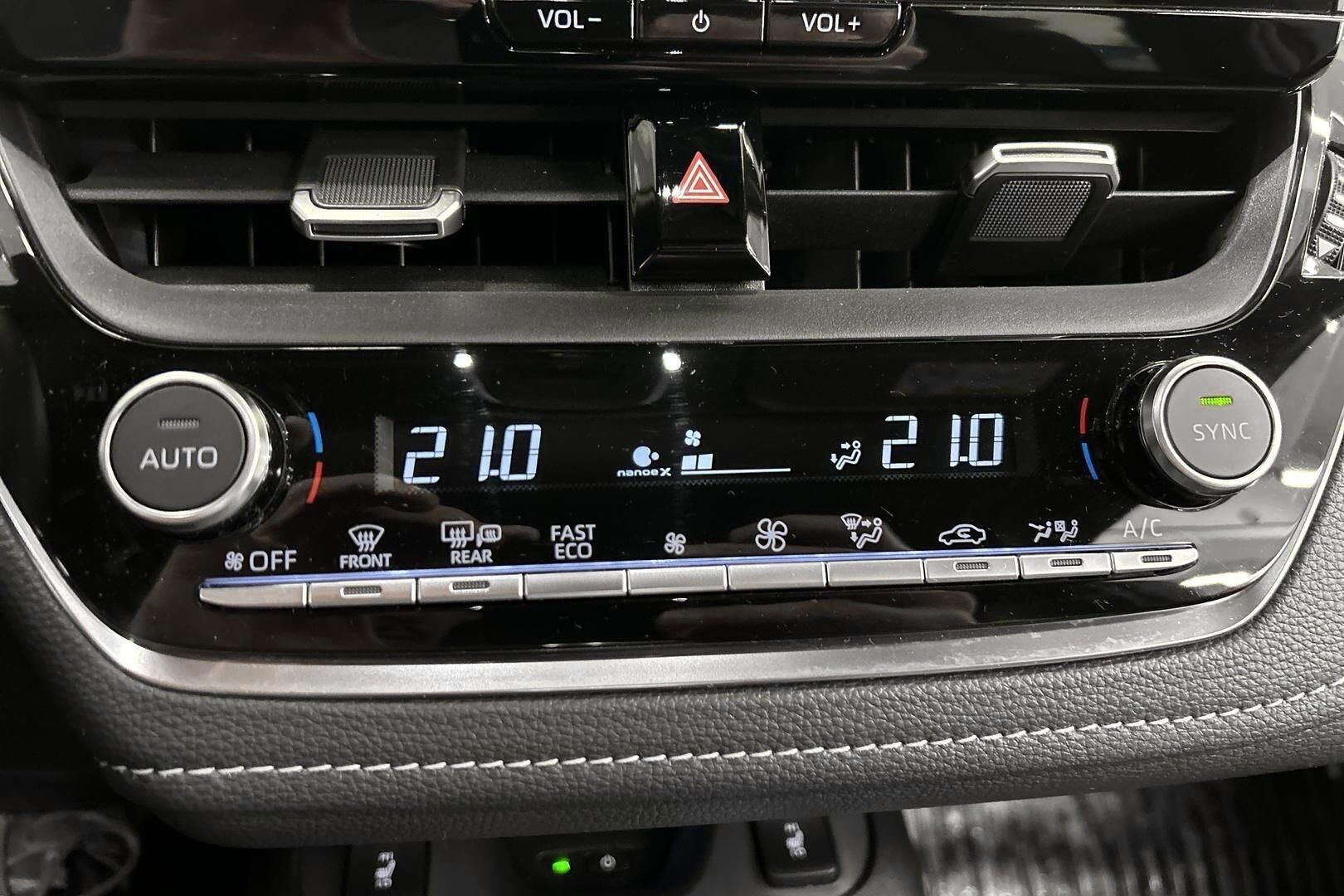 Toyota Corolla iso kuva 13