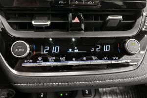 Toyota Corolla esikatselu 13