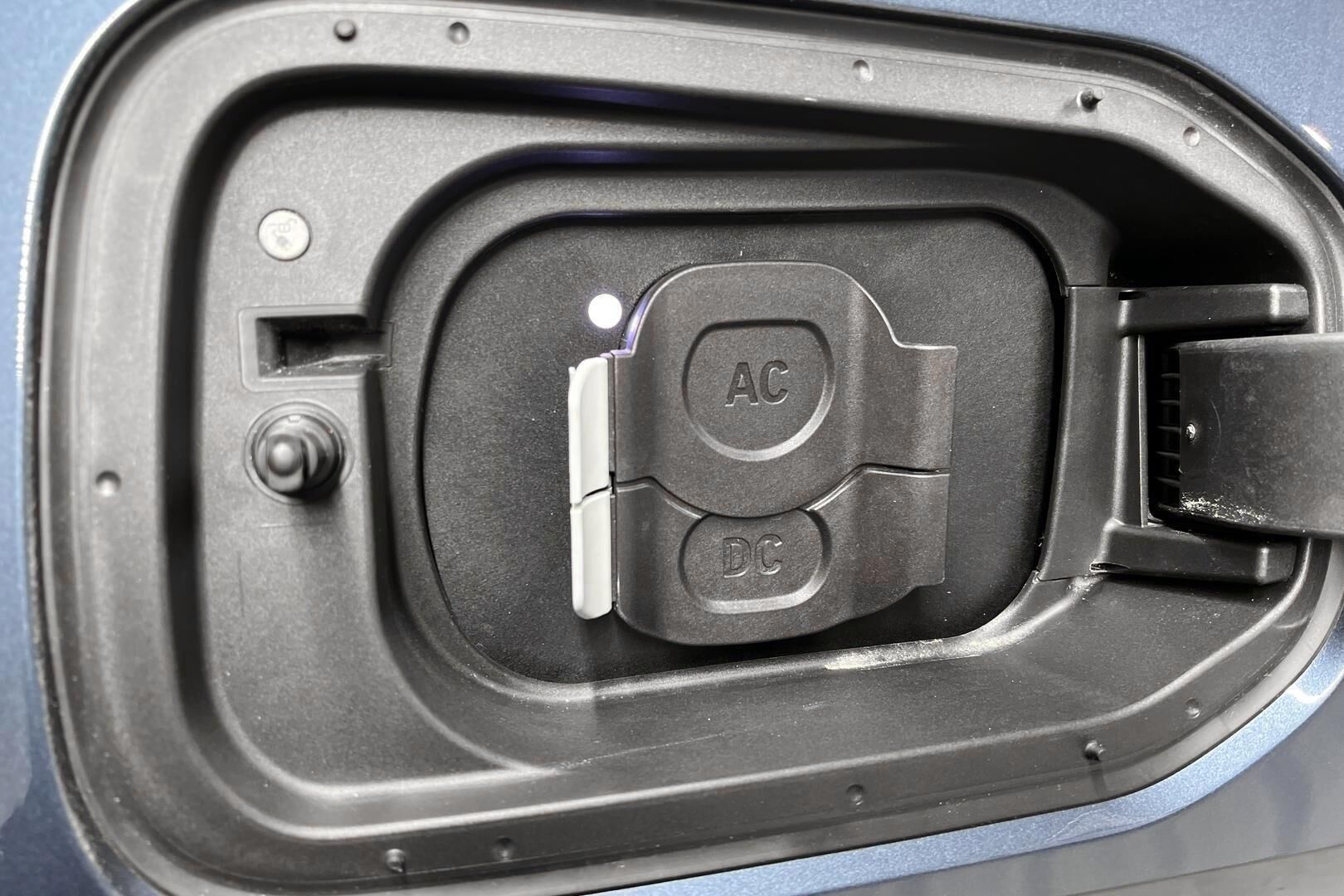 BMW iX iso kuva 20