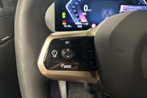 BMW iX esikatselu 22