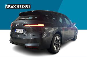 BMW iX esikatselu 4
