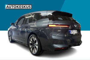 BMW iX esikatselu 6