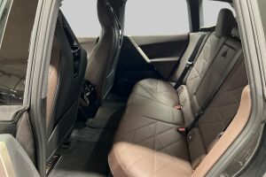 BMW iX esikatselu 9