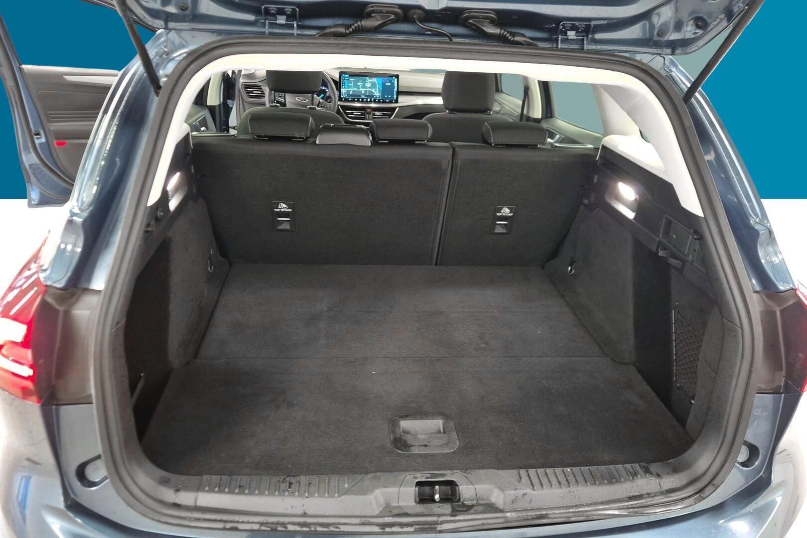 Ford Focus iso kuva 12