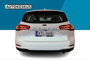 Ford Focus esikatselu 5