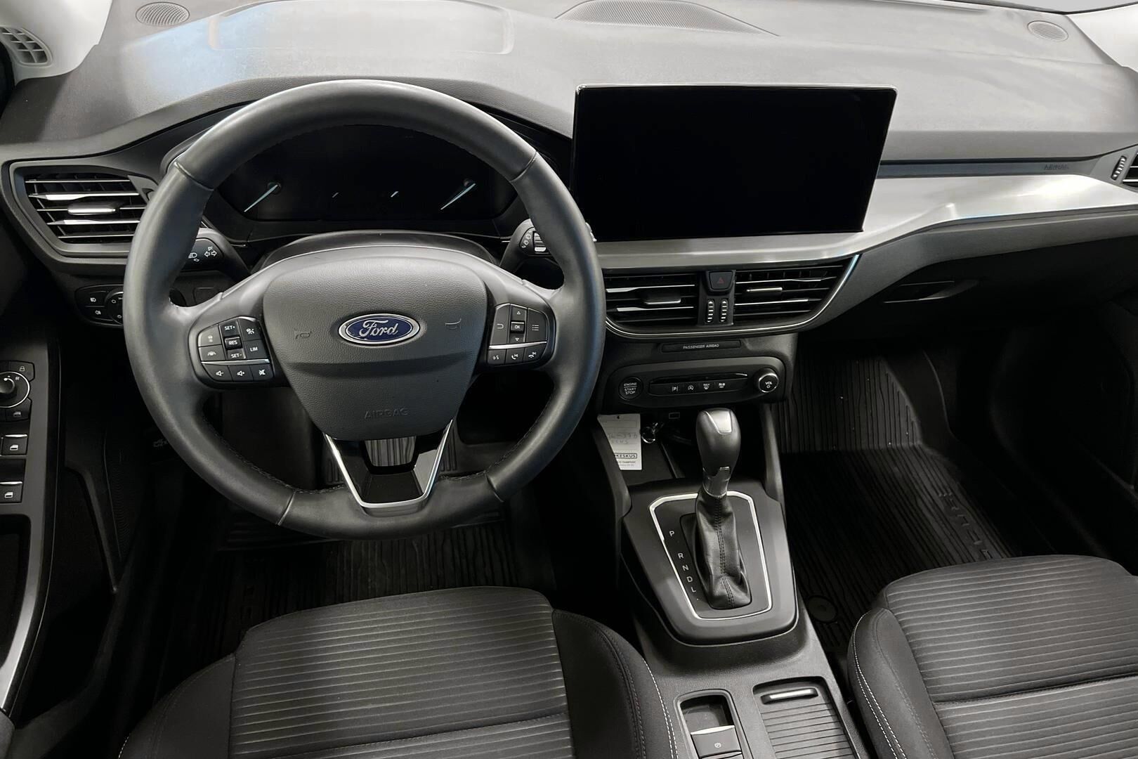 Ford Focus iso kuva 12