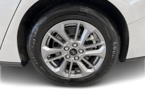 Ford Focus esikatselu 14