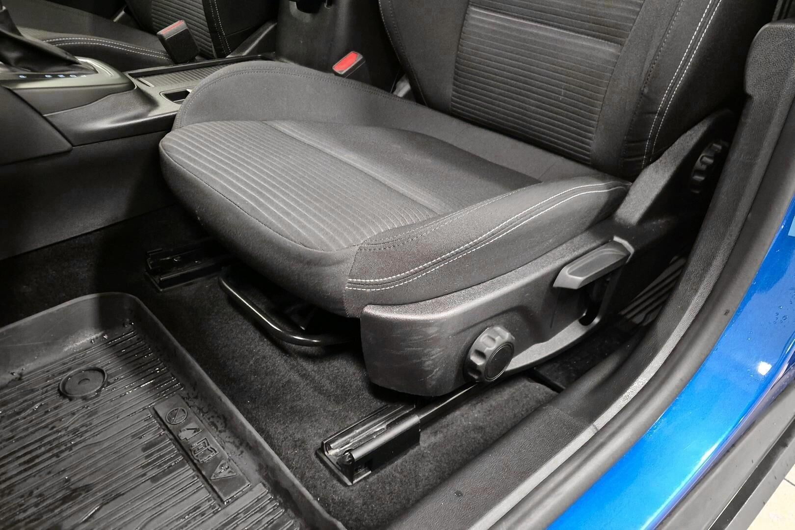 Ford Focus iso kuva 22