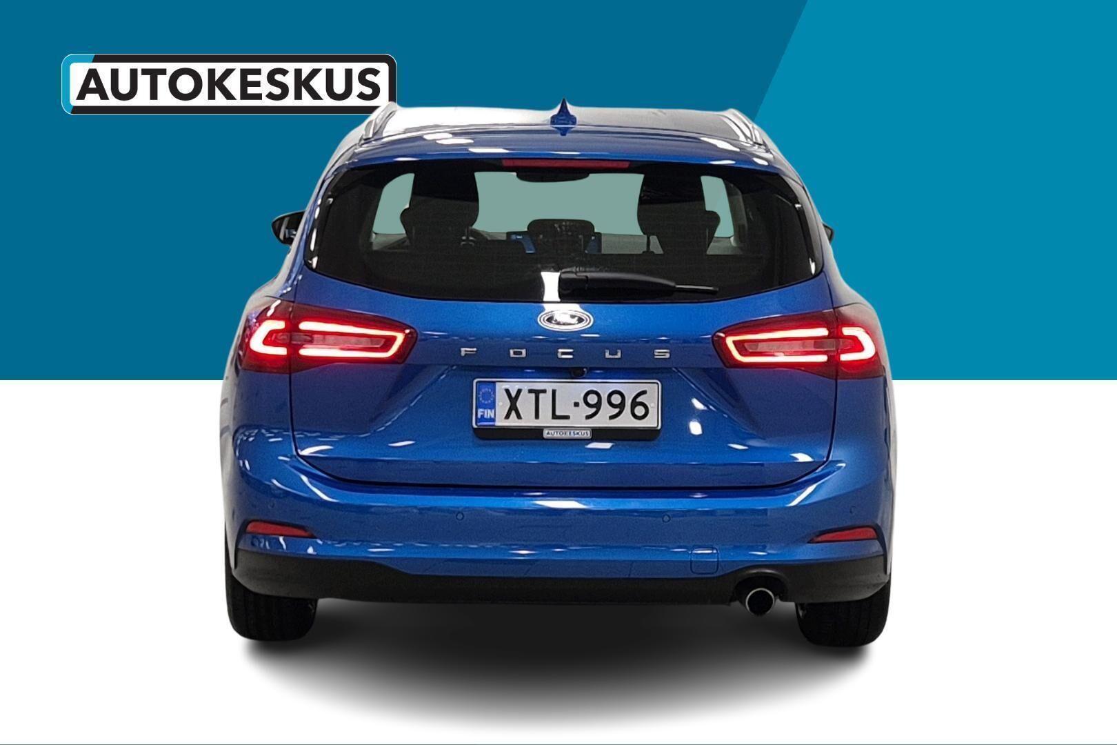 Ford Focus iso kuva 6