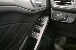 Ford Focus esikatselu 20