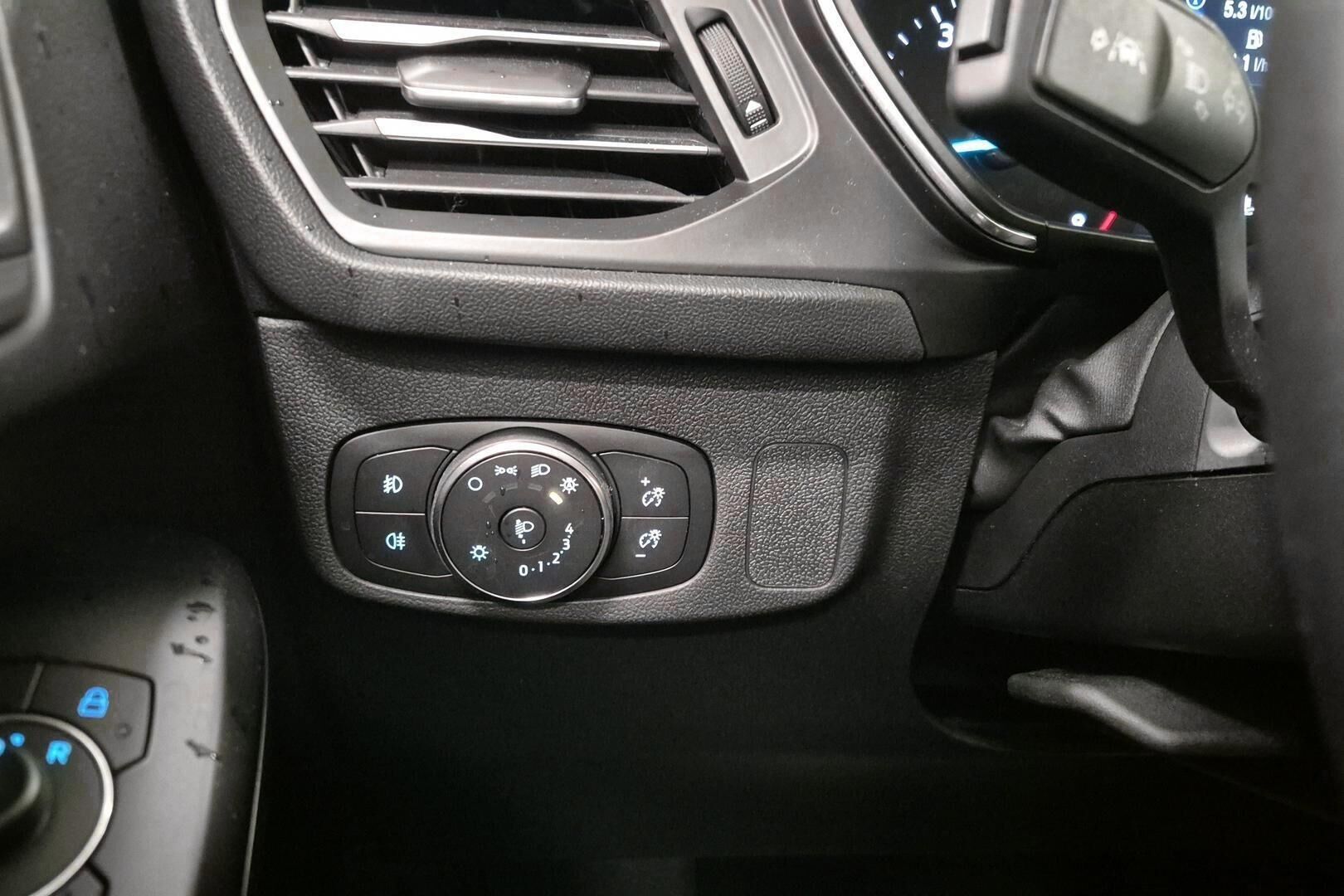 Ford Focus iso kuva 14