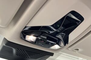 BMW IX1 esikatselu 27