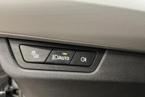 BMW IX1 esikatselu 30