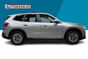 BMW IX1 esikatselu 4