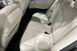 BMW 5-SARJA esikatselu 7