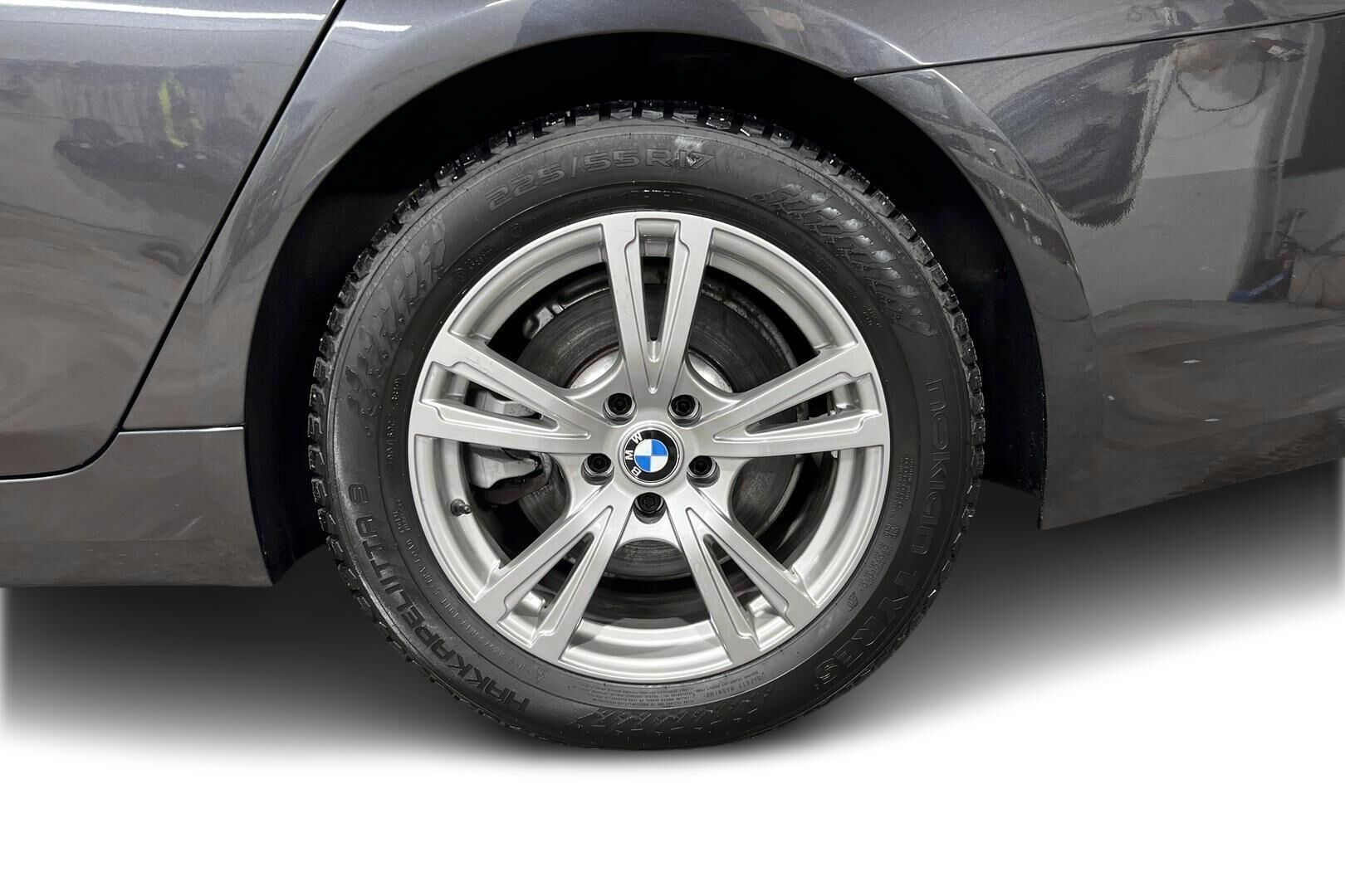 BMW 5-SARJA iso kuva 10