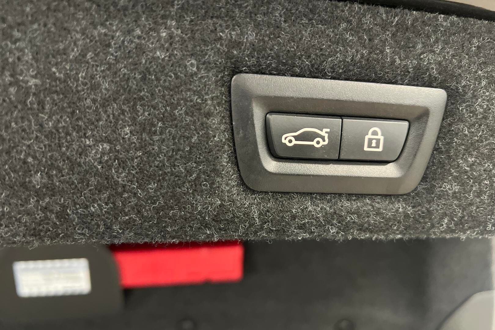 BMW 5-SARJA iso kuva 16